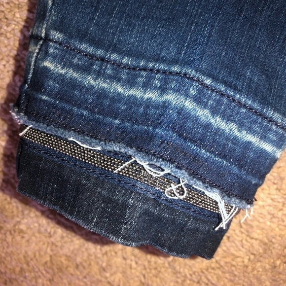 White House Black Market “The Slim Ankle” Embellished Hem Size 0 - Picture 5 of 14